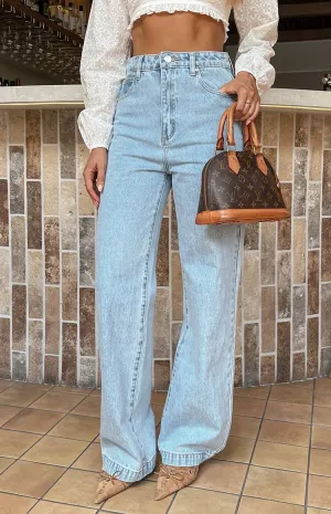 Abrand A Light Wash '94 High & Wide Walk Away Jeans