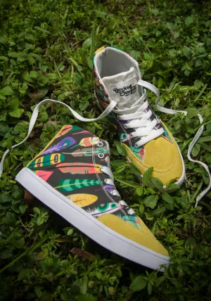 Colorful Feathers Print Canvas Hi-Top Men's Sneakers