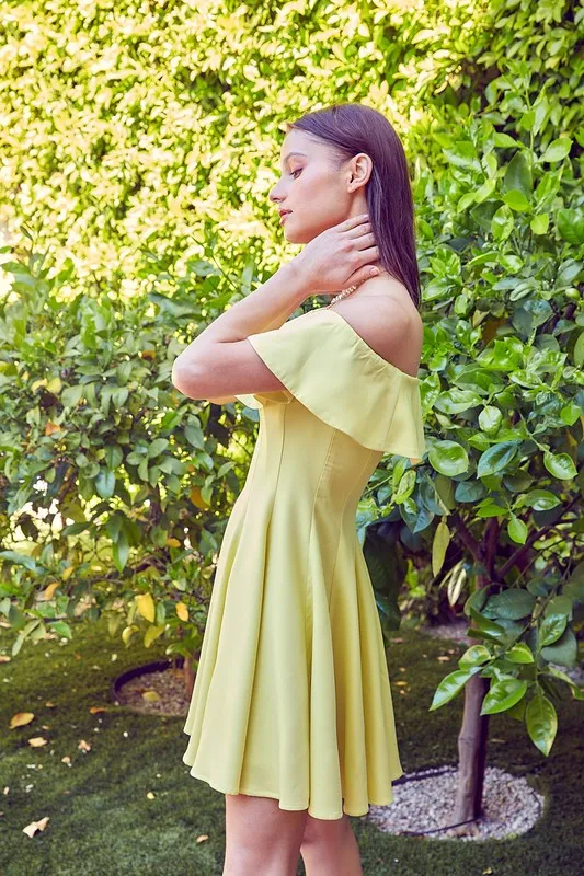 Elegant Ruffle Off-the-Shoulder Dress