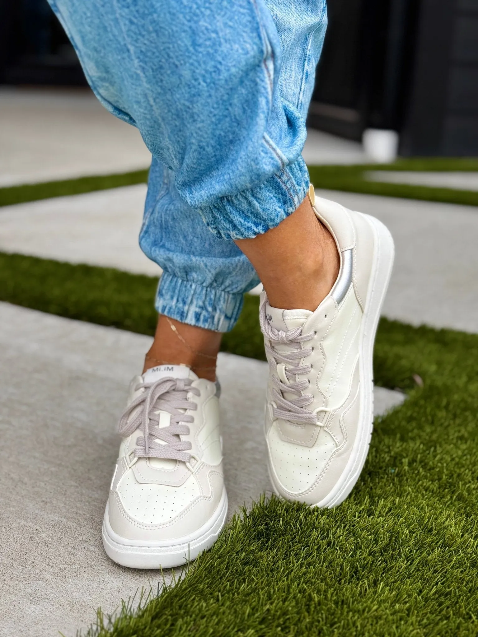 Payton Sneaker (Ivory)
