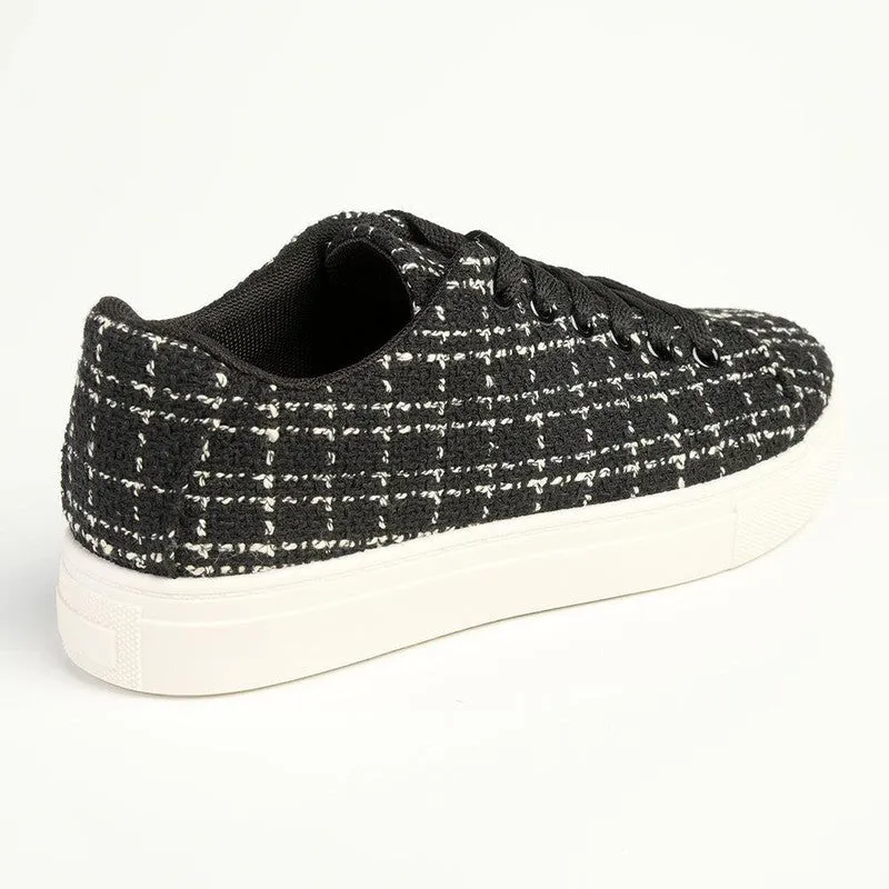 Tom Tom Fabric Lace Up Sneaker - Black