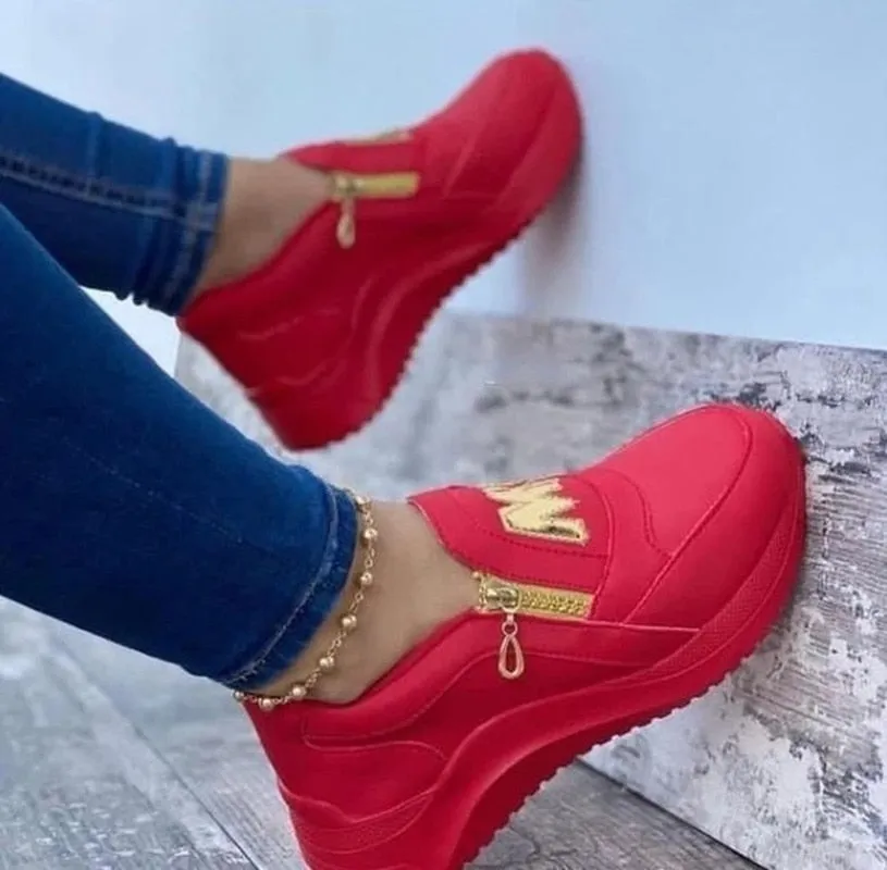 Trendy Casual Non Slip Solid Color Sneakers