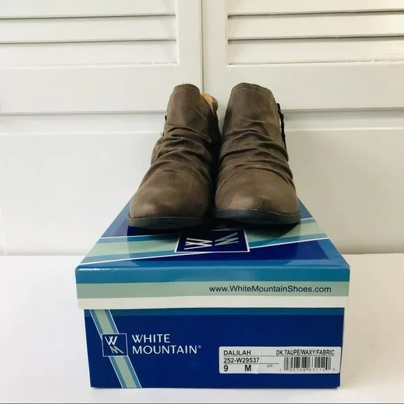 WHITE MOUNTAIN Dark Taupe Dalilah Ankle Boot Size 9M (new in box)